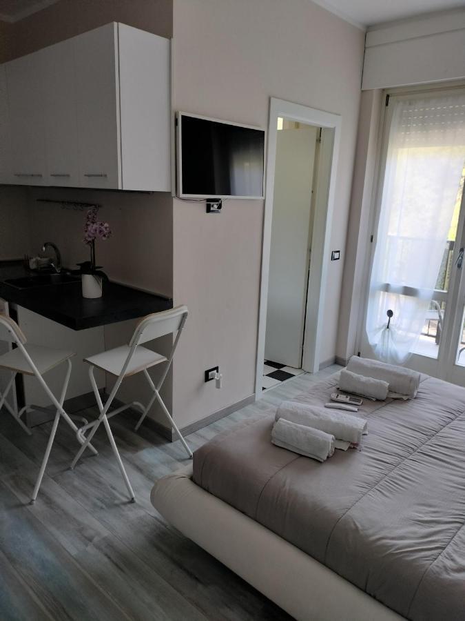 Residence Villa Alba Room Nr 415 Gardone Riviera Exterior photo